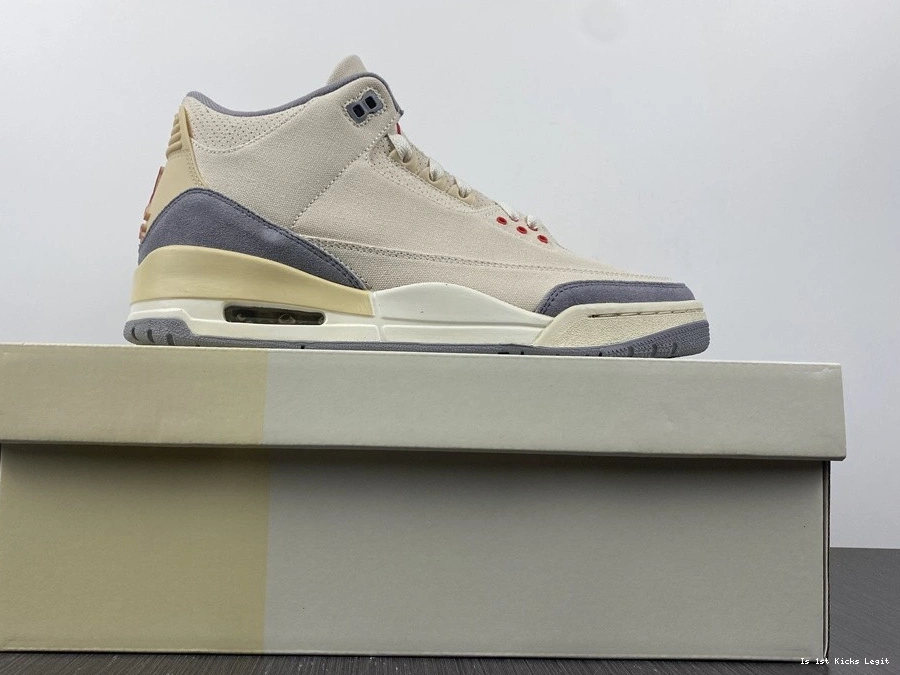 - Retro Jordan DH7139-100 Muslin 3 1103